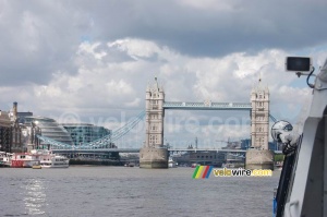 The Tower Bridge seen from the Tour de France shuttle boat (723x)