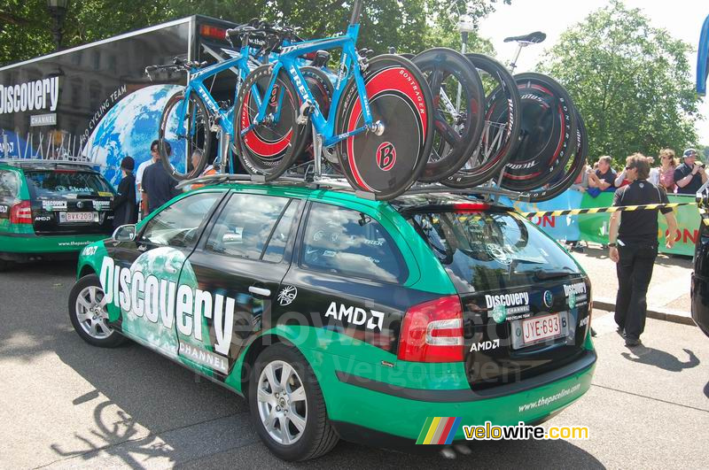 De Discovery Channel auto in Londen