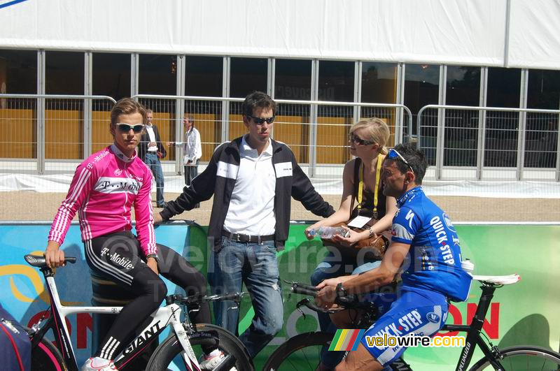 Linus Gerdemann van T-Mobile en Cédric Vasseur van Quick.Step Innergetic