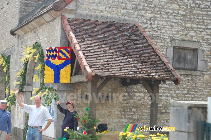 Nitry, met veel mooie decoratie (2)