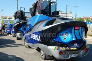 The Eco Emballages advertising caravan at the parking in Bourg-en-Bresse (737x)
