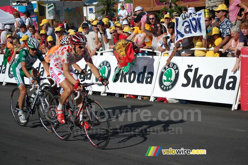 Sylvain Chavanel (Cofidis), Amets Txurruka (Euskatel) en Alexandre Botcharov (Crédit Agricole)