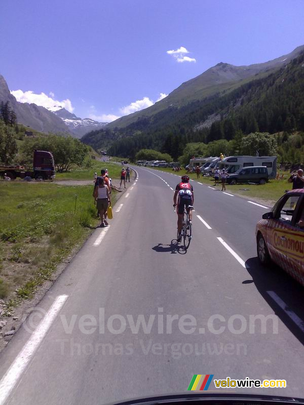 Vicente Garcia Acosta (Caisse d'Epargne) gaat warmrijden