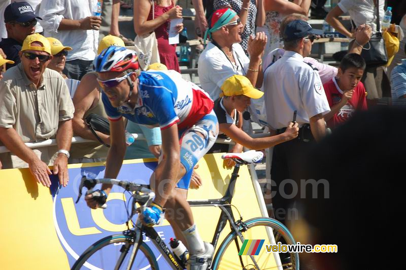 Christophe Moreau AG2R he crashed that day photographs