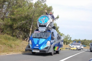 Festina advertising caravan: Valentine (1) (715x)