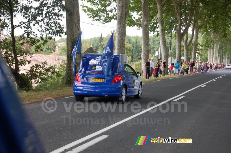 De Festina tijdweergave auto van achteren
