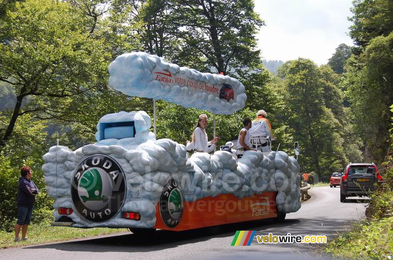 De vrachtwagen van de Škoda reclamecaravaan (7)