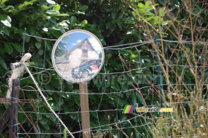 Tiens, c'est nous encore dans cette Fabia verte ! (587x)