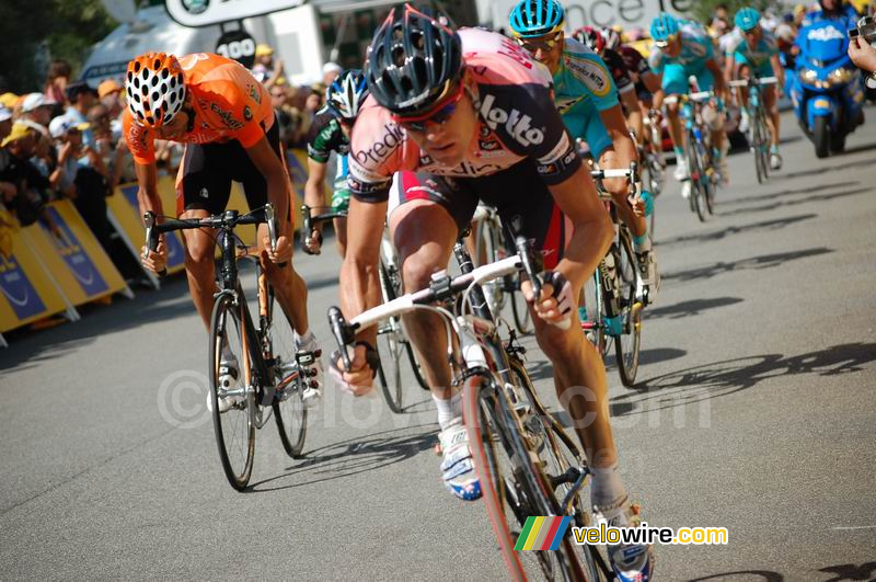 Cadel Evans (Predictor-Lotto), Mikel Astarloza (Euskaltel), Andréas Klöden (Astana), etc.