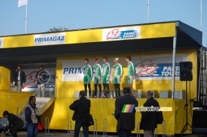 The Team Wiesenhof Felt (760x)