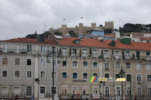 Vue vers le château (692x)