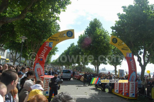 Ligne de départ de la première étape : Brest > Plumelec (989x)