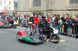 Caravane publicitaire Vittel (1) (668x)