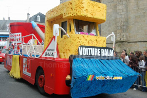 Caravane publicitaire Vittel (3) (796x)