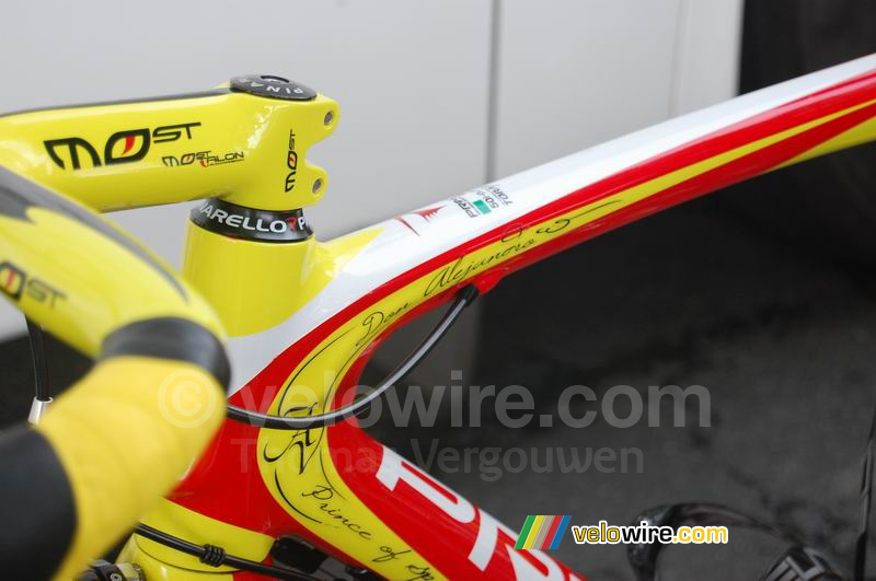 Don Alejandro, Prince of Spain - de fiets van Alejandro Valverde (Caisse d'Epargne)