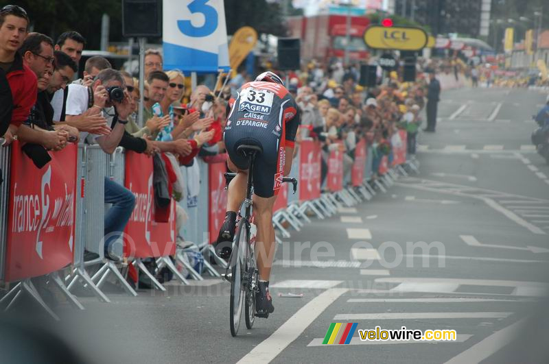 Arnaud Coyot (Caisse d'Epargne) tijdens de tijdrit (6)