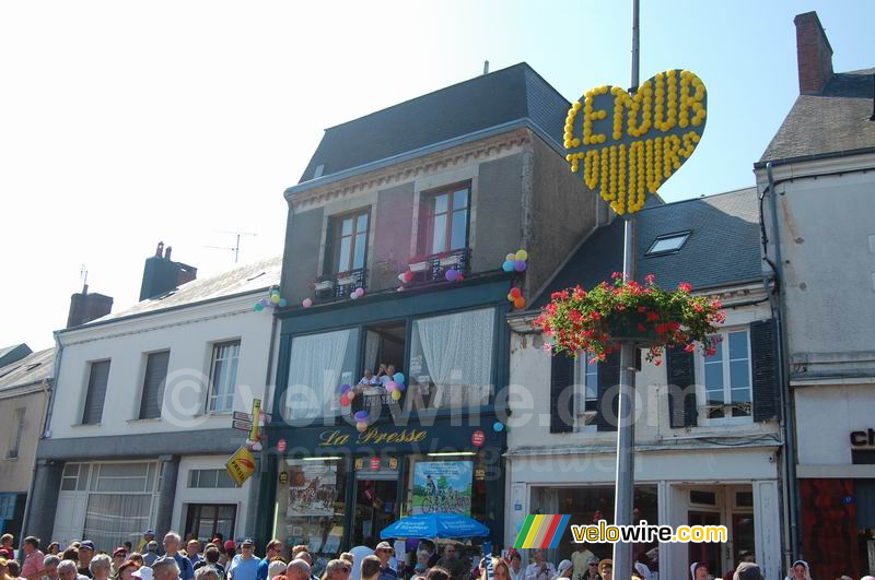 Decoratie in Aigurande : het logo Le Tour Toujours