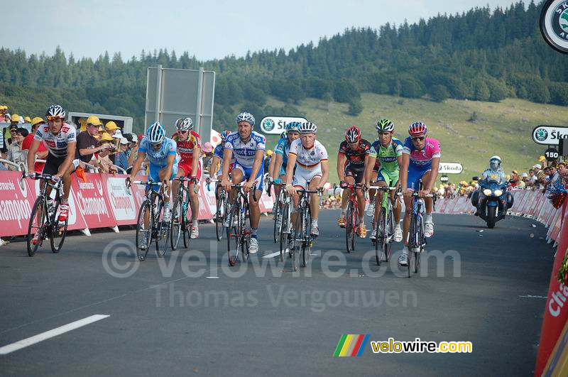 Fabian Cancellara (CSC Saxo Bank), Ronny Scholz (Gerolsteiner), Matteo Tosatto (QuickStep), Fabian Wegmann (Gerolsteiner), Nicolas Portal (Caisse d'Epargne), Manuel Quinziato (Liquigas) & Alessandro Ballan (Lampre) @ Super-Besse