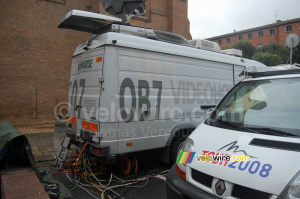 Cables, cables, cables ... (534x)