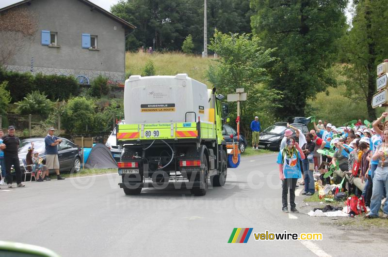 Assemblée de Départements de France: Gros Léon, de veegwagen