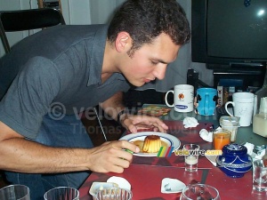 Flanby-night: Cédric - Le Flamby flambé (431x)