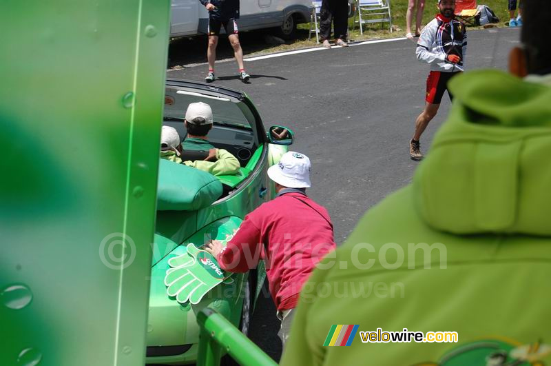 Gelukkig was het publiek bereid ze weer aan te duwen!