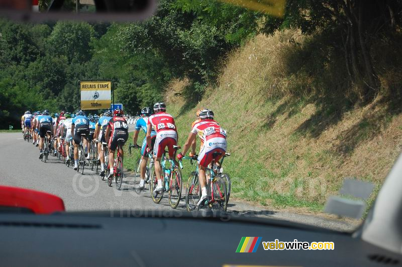 De renners bij het Relais Etape in Cos (1)