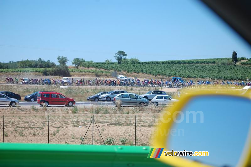 Het peloton gezien vanuit de Mavic auto