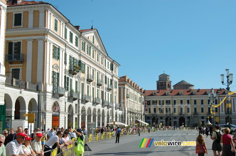 Piazza Tancredi Duccio Galimberti, Cuneo, Italië