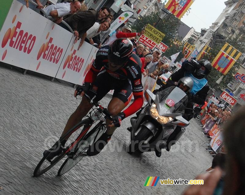 José Ivan Gutierrez (Caisse d'Epargne) - zonder zadel!