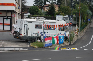 These Dutch fans from Bergen op Zoom arrived early (646x)