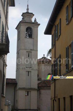The tower of the Madonnina in Prato church (705x)