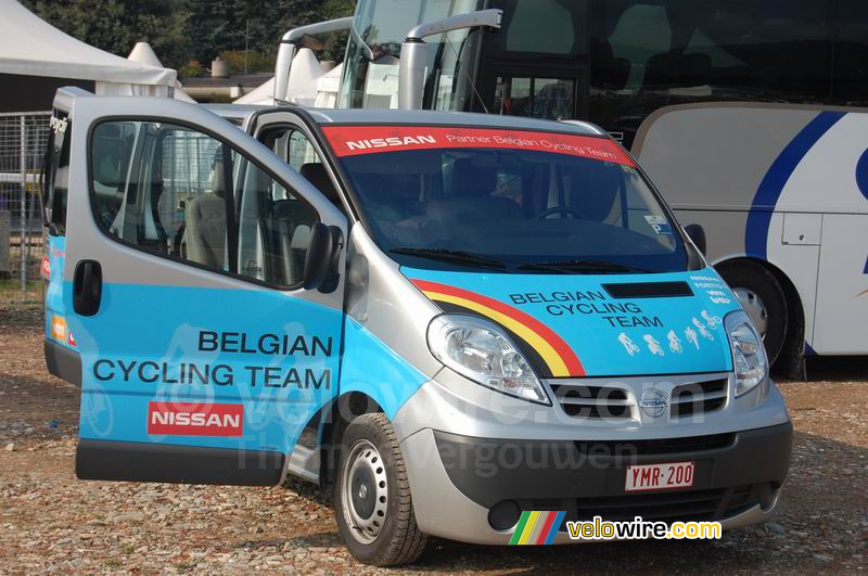 De auto van het Belgian Cycling Team