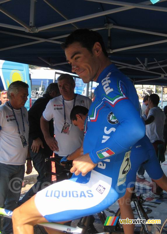 Manuel Quinziato (Liquigas / Italië) - aan het warm rijden (1)