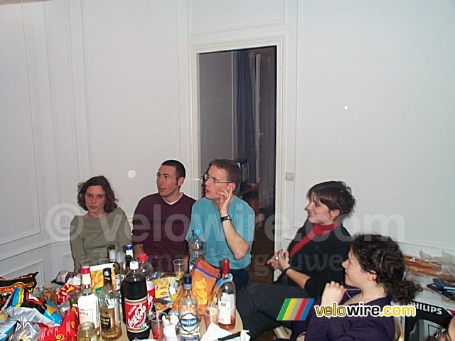 Avondje bij Cédric: Marie, Bernard, Florent, Virginie & Anne-Cécile