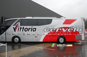 Le bus du Cervélo TestTeam (847x)