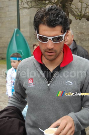 Oscar Pereiro Sio (Caisse d'Epargne) as a famous visitor (1164x)