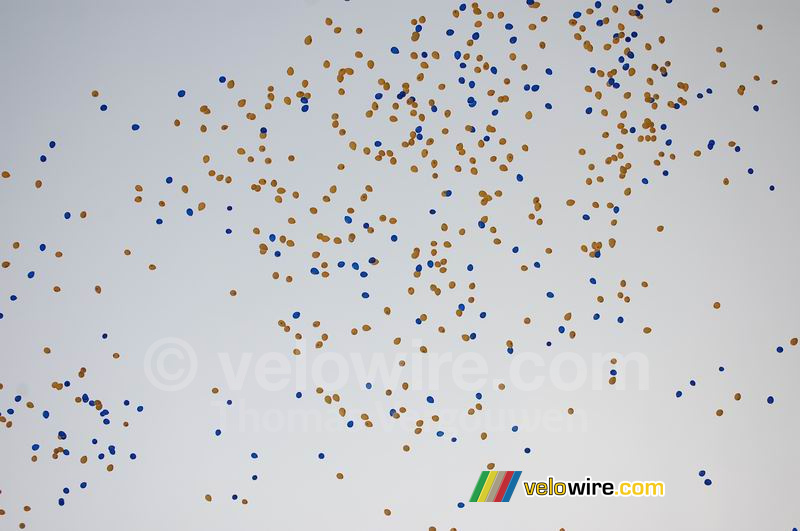 De ballonnen in de kleuren van de regio Nord-Pas-de-Calais