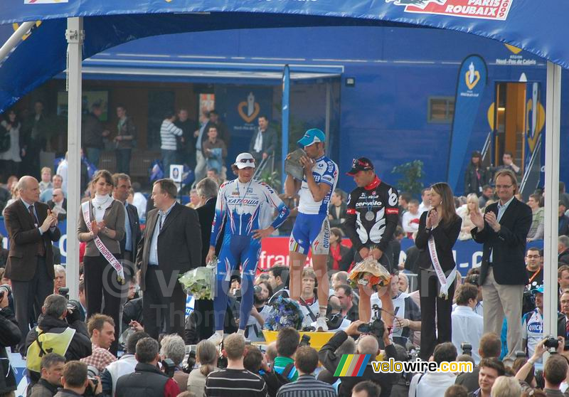 Tom Boonen kust zijn kei nog maar eens