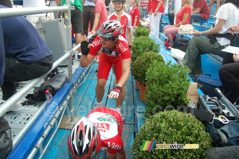 The Team Vittel op de tribune