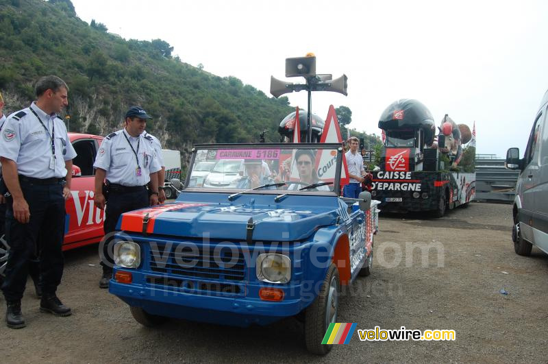 Reclamecaravaan: de politie ontmoet de gendarmes van Vittel