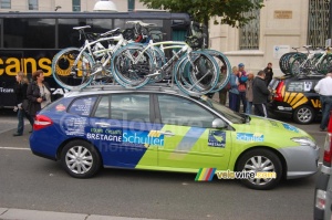 La voiture de l'équipe Bretagne Schuller (830x)