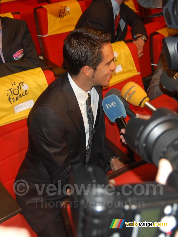 Alberto Contador: interview met de Spaanse radio & TV