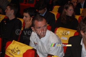 Jimmy Casper (Besson Chaussures-Sojasun) (975x)