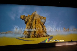 The poster is progressively shown (2) (890x)