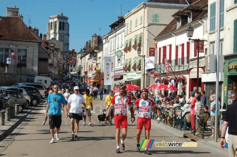 Rmy Ancelle & Marc Dumailleau (Team Vittel) in Tonnerre