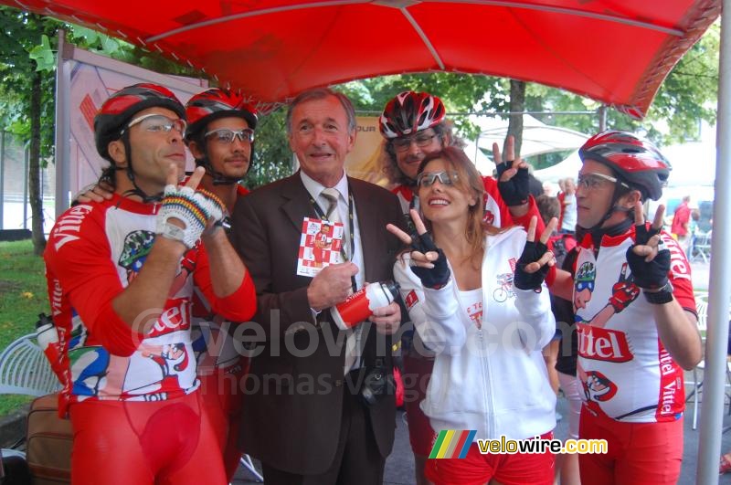 The Team Vittel avec le maire de Vittel