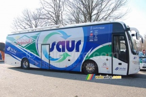 The Saur-Sojasun bus (1146x)