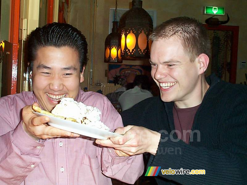 Marcel & Paul met het dessert