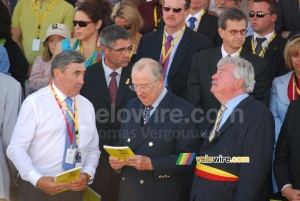 Eddy Merckx, le Roi de la Belgique et le maire de Bruxelles (922x)